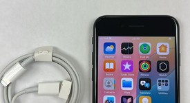 Mint
													Apple iPhone SE 3rd Gen 2022 - Unlocked, Midnight, 64 GB, A2595, photo 2 of 10