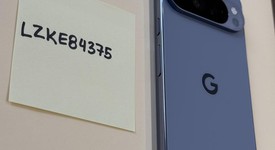 Mint
													Google Pixel 10 Pro XL - Unlocked, Moonstone, 256 GB, GUL82, photo 4 of 6