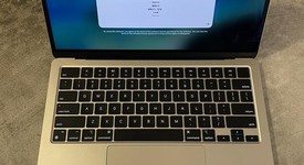 Good
													MacBook Air 2022 - 13" - Apple M2, Starlight, 256 GB, 8 GB, photo 2 of 8