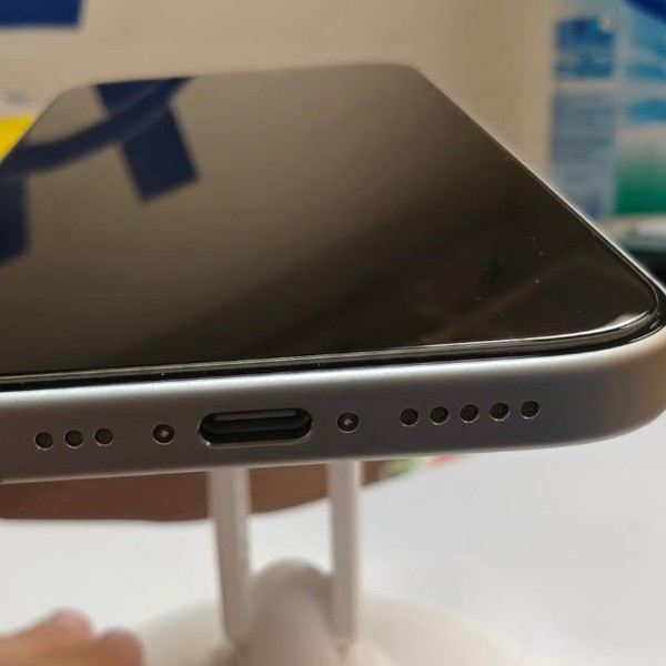 Apple iPhone 17 - Unlocked, 256 GB, White, A3258