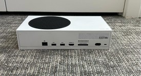 Good
													Xbox Series S (2020) - White, 512 GB, photo 4 of 8
