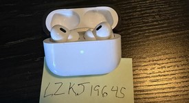Used
													Apple AirPods Pro 2 - USB-C, photo 1 of 4