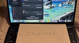 Good
													MacBook Air 2025 (M4) - 13" - Apple M4, Midnight, 256 GB, 16 GB, photo 1 of 8