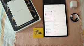 Mint
													Apple iPad Pro 11" (M4) 2024 - Unlocked, Black, 256 GB, 8 GB, A2837, Standard Glass, photo 1 of 10