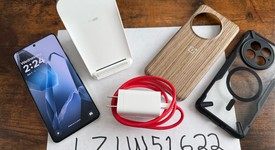 Good
													OnePlus 13 - Unlocked, Arctic Dawn, 512 GB, 16 GB, photo 2 of 6