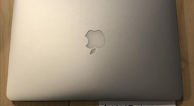 Good
													MacBook Pro 2015 (Retina) - 13" - Silver, 512 GB, 16 GB, photo 3 of 10