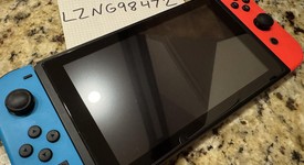 Good
													Nintendo Switch - Red & Blue, 32 GB, photo 2 of 9