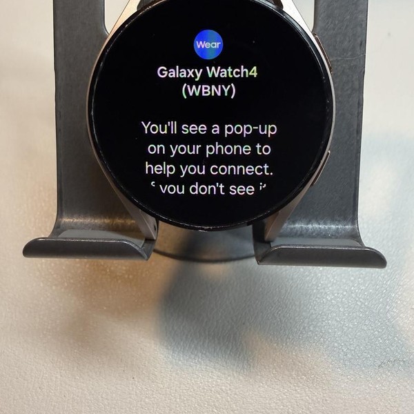 Samsung Galaxy Watch4 - Wi-Fi, Gold, 40mm