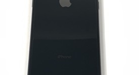 Good
													Apple iPhone Xr - Verizon, Black, 64 GB, A1984, photo 3 of 7