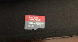 Mint
													Nintendo Switch - Red & Blue, 32 GB, photo 6 of 6