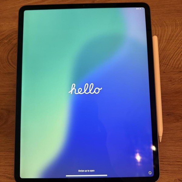 Apple iPad Pro 12.9 inch 4th Gen 2020 - Wi-Fi, 128 GB, Gray, A2229