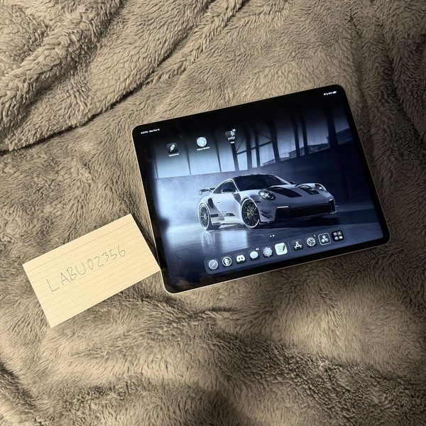 Apple iPad Pro 12.9 inch 5th Gen 2021 - Wi-Fi, 256 GB, Silver