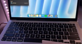 Good
													MacBook Air 2020 - 13" - I3, Silver, 256 GB, 8 GB, photo 1 of 5