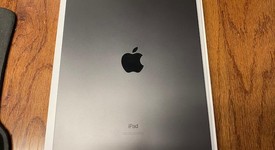 Good
													Apple iPad Pro 11" 2018 - Unlocked, Gray, 256 GB, A2013, photo 1 of 5