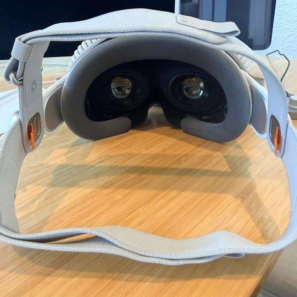 Apple Vision Pro - 256 GB