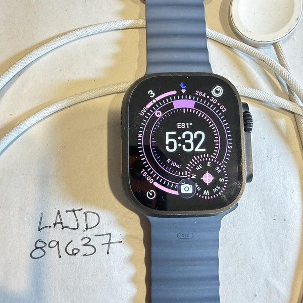 Apple Watch Ultra 3 49mm - Unlocked, Black, A3281
