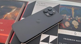 Fair
													Apple iPhone 14 Pro Max - Verizon, Black, 256 GB, A2651, photo 2 of 4