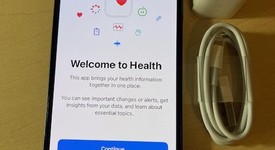 Good
													Apple iPhone 12 - Unlocked, Black, 64 GB, A2172, photo 2 of 9