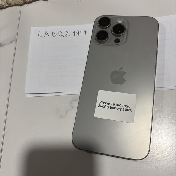 Apple iPhone 16 Pro Max - Unlocked, 256 GB, Natural, A3084