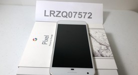 Good
													Google Pixel XL - Verizon, Silver, 32 GB, 4 GB, Verizon Edition, photo 5 of 10