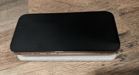 Mint
													Apple iPhone 16 Pro - Unlocked, Desert, 128 GB, A3083, photo 5 of 11