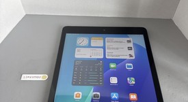 Good
													Apple iPad 9th Gen - Unlocked, Gray, 64 GB, A2603, photo 1 of 6