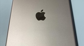 Good
													Apple iPad Pro 10.5" - Verizon, Silver, 64 GB, photo 2 of 8