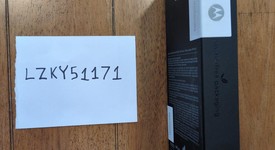 New
													Motorola Razr (2024) - Visible, Gray, 256 GB, 8 GB, photo 3 of 3