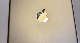 Good
													Apple iPad 5th Gen - Wi-Fi, Gold, 32 GB, A1822, photo 1 of 3