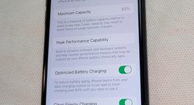 Fair
													Apple iPhone SE 2nd Gen 2020 - Unlocked, Black, 64 GB, A2275, photo 3 of 5
