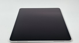 Good
													Apple iPad Pro 12.9" 4th Gen 2020 - Unlocked, Silver, 128 GB, A2069, photo 5 of 7