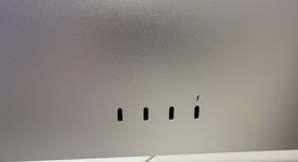 Mint
													Apple Studio Display 2022 - Standard Glass, Tilt Adjustable Stand, photo 3 of 13