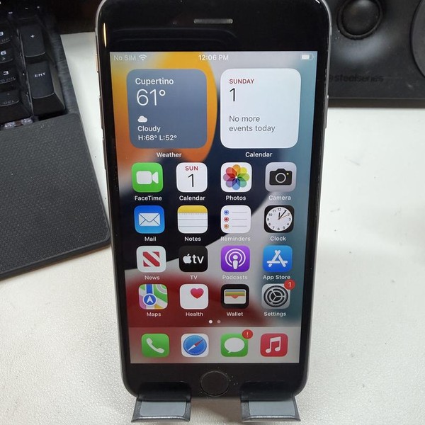 Apple iPhone 6S - Unlocked, 64 GB, Grey, A1688