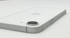 Good
													Apple iPhone 16e - Unlocked, White, 128 GB, A3212, photo 4 of 5