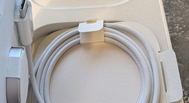 Mint
													Apple Watch Ultra 49mm - Unlocked, Titanium, A2622, photo 2 of 5