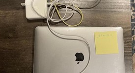Good
													MacBook Pro 2017 (No Touch Bar) - 13" - I5, Gray, 256 GB, 8 GB, photo 2 of 9