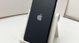 Fair
													Apple iPhone SE 3rd Gen 2022 - Unlocked, Midnight, 128 GB, A2595, photo 3 of 8