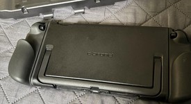 Good
													Nintendo Switch 2 - Red & Blue, Standard, photo 5 of 8