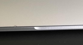 Good
													MacBook Pro 2017 (With Touch Bar) - 13" - I7, Gray, 256 GB, 16 GB, photo 4 of 6