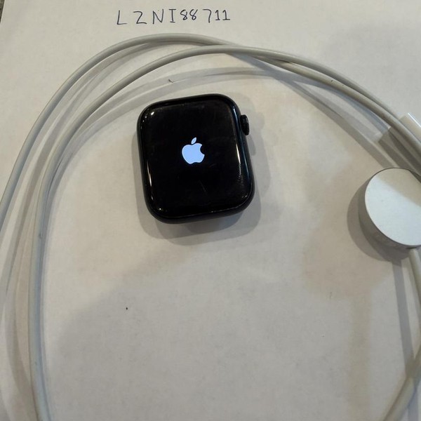 Apple Watch Series 8 45mm - Midnight, A2771 - GPS, Aluminum