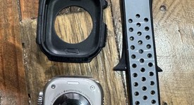 Good
													Apple Watch Ultra 2 49mm - Unlocked, Natural, A2986, Hermes, photo 4 of 13