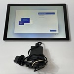 Fair Microsoft Surface Pro 5 (2017) - Wi-Fi, 256 GB, Silver, 4 GB