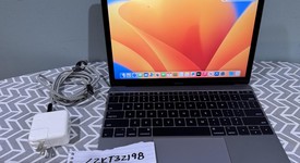 Good
													Macbook Retina 2017 - 12" - I5, Gray, 256 GB, 8 GB, photo 1 of 12