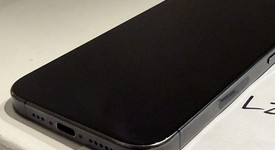 Fair
													Apple iPhone 15 Pro - Unlocked, Blue, 128 GB, A2848, photo 4 of 8