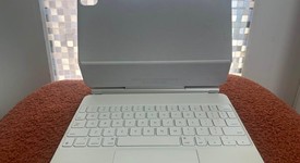 Mint
													Apple iPad Pro 11" 2nd Gen 2020 - Unlocked, Gray, 128 GB, A2068, photo 3 of 10