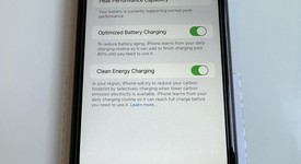 Mint
													Apple iPhone Xr - Unlocked, Black, 64 GB, A1984, photo 5 of 11