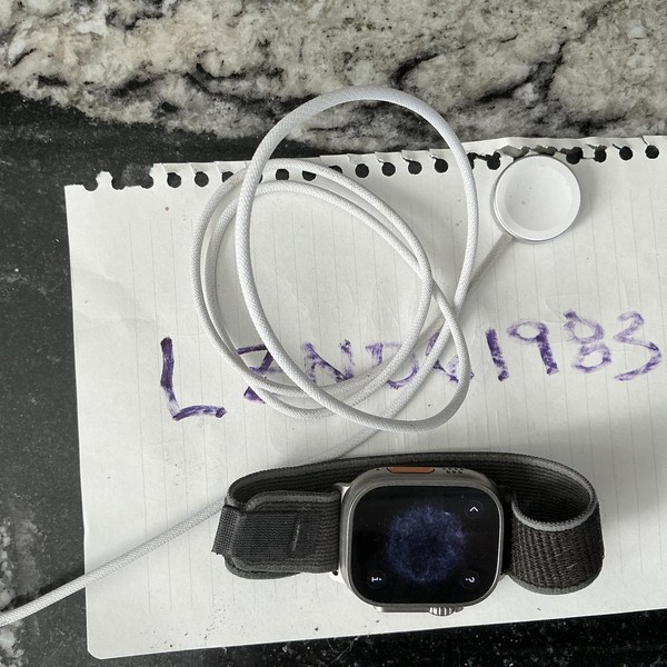 Apple Watch Ultra 49mm - Unlocked, Titanium, A2622