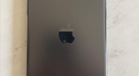 Good
													Apple iPhone 11 Pro - AT&T, Gray, 64 GB, A2160, photo 4 of 9