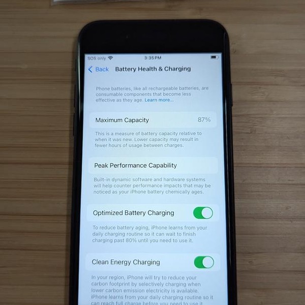 Apple iPhone SE 3rd Gen 2022 - Unlocked, 64 GB, Midnight, A2595