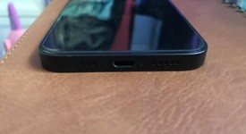 Mint
													Apple iPhone 16e - Boost, Black, 128 GB, A3212, photo 3 of 16
